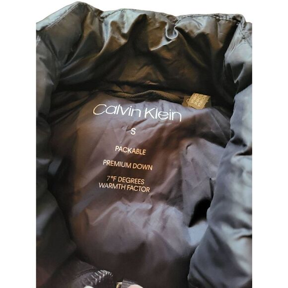 Calvin Klein Packable Down Jacket Black Women's Small - Picture 4 of 5